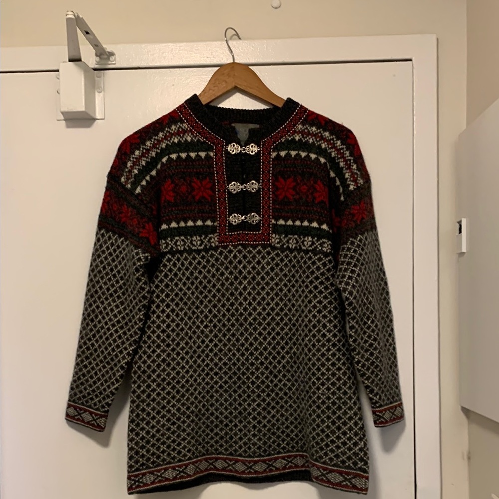 Woman’s Patterned Sweater
